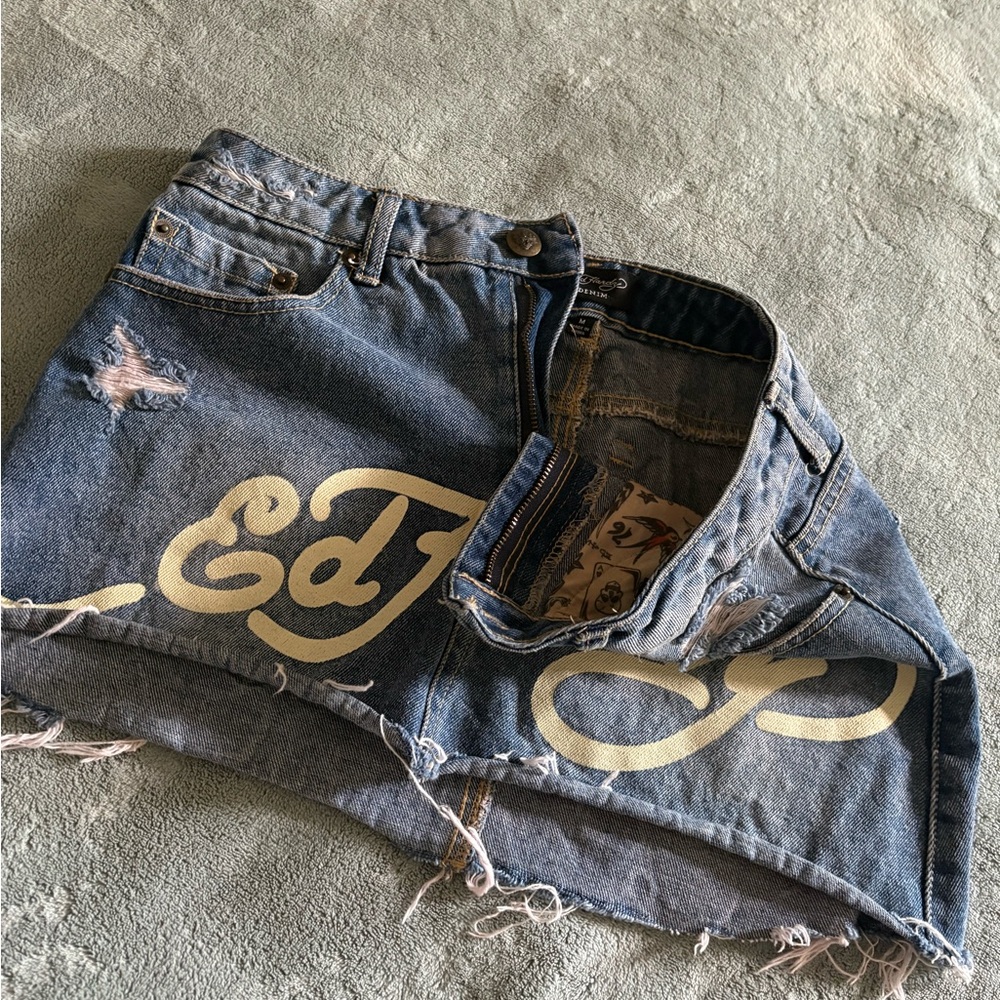 Ed Hardy Women's Jeans with Colorful Tattoo Design - Picture 3 of 3